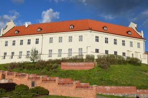 Otwarcie wystawy „Ona. Ikona codzienności. Marek Fijałkowski malarstwo – rysunek” - Wernisaż 