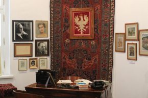 GABINET PISARZA I KOLEKCJONERA STANISŁAWA SZENICA