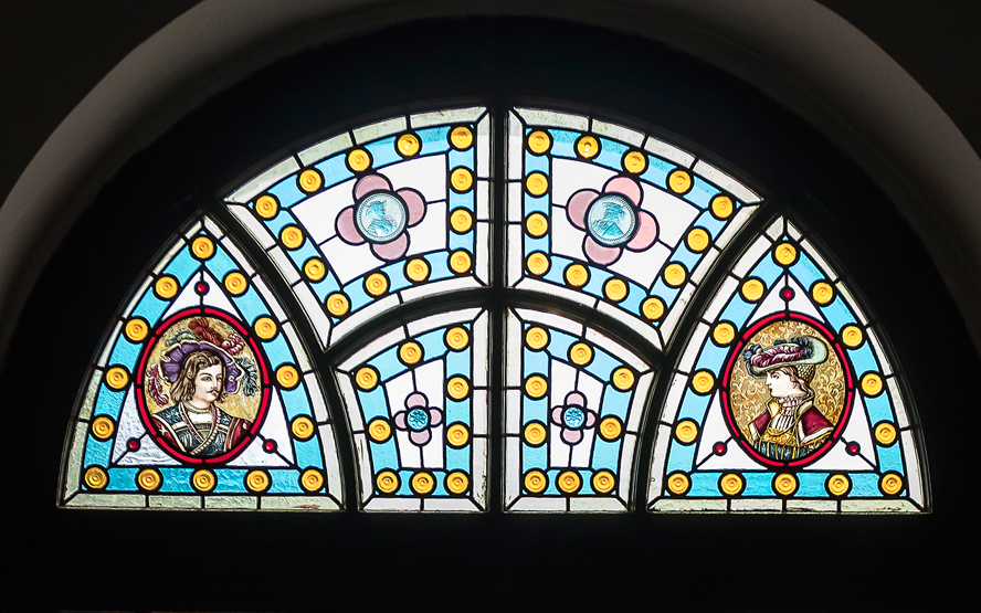 „Kolorowe okna – inowrocławskie witraże w fotografii Marii Różańskiej” - wystawa fotografii
