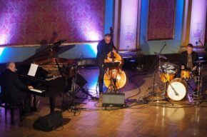 Jazzowe narracje | Koncert L.A. Trio