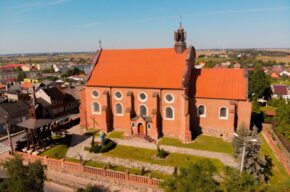 Poznaj tajemnice radziejowskiego klasztoru - zwiedzanie z przewodnikiem