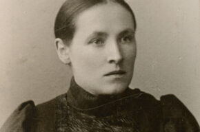 EDD 2022: Oprowadzanie kuratorskie po wystawie "Z dziejów bydgoskich zakładów fotograficznych do roku 1939"