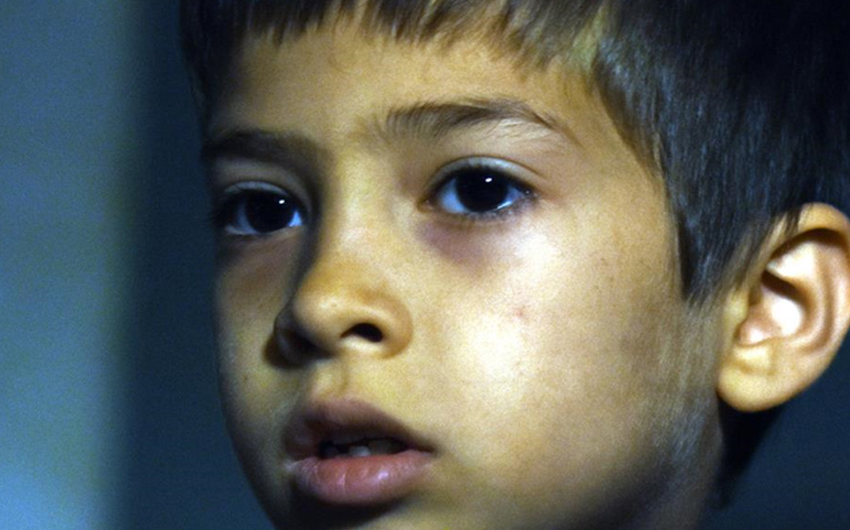 Pokazy filmu „Mały uchodźca” w reżyserii Batina Ghobadiego w Kinie Orzeł