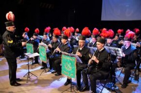Dzień Flagi RP: Koncert Orkiestr Dętych