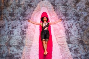 Międzynarodowy Festiwal Teatralny KONTAKT: MIŁA ROBÓTKA