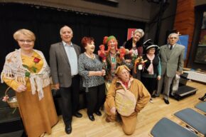 Program satyryczny Żarty na stronę, Teatr Form Różnych „Nasza Klasa”