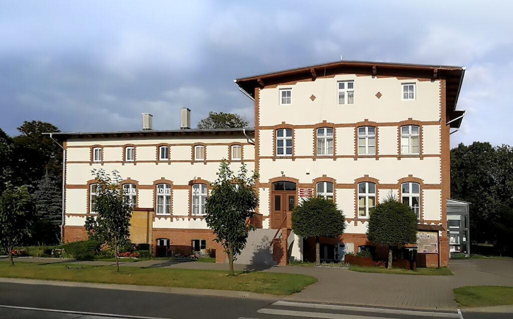 Gminna Biblioteka Publiczna w Unisławiu