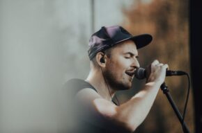 Koncert: Zbyszek Adamek, Na Nowo Tour