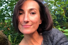…i żeby się spotkać i pogadać: Rola samoakceptacji i zrozumienia w psychoterapii z nurtu Gestalt – spotkanie z Karoliną Kasprzak