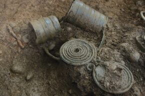 Skarby z ziemi wydarte. Prehistoryczne wyroby z brązu i żelaza odkryte w rejonie beskidzkiego przełomu rzeki Soły – wystawa czasowa