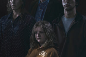 HORROR W LESIE
