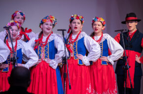 FESTYN FOLKLORYSTYCZNY Z CYKLU „Z ŻYCIA DAWNEJ WSI” PT. „U MŁYNARZA JANKA”