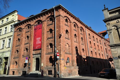 EDD „Szlaki – Sieci – Połączenia”: Zwiedzanie Muzeum Historii Torunia w Domu Eskenów