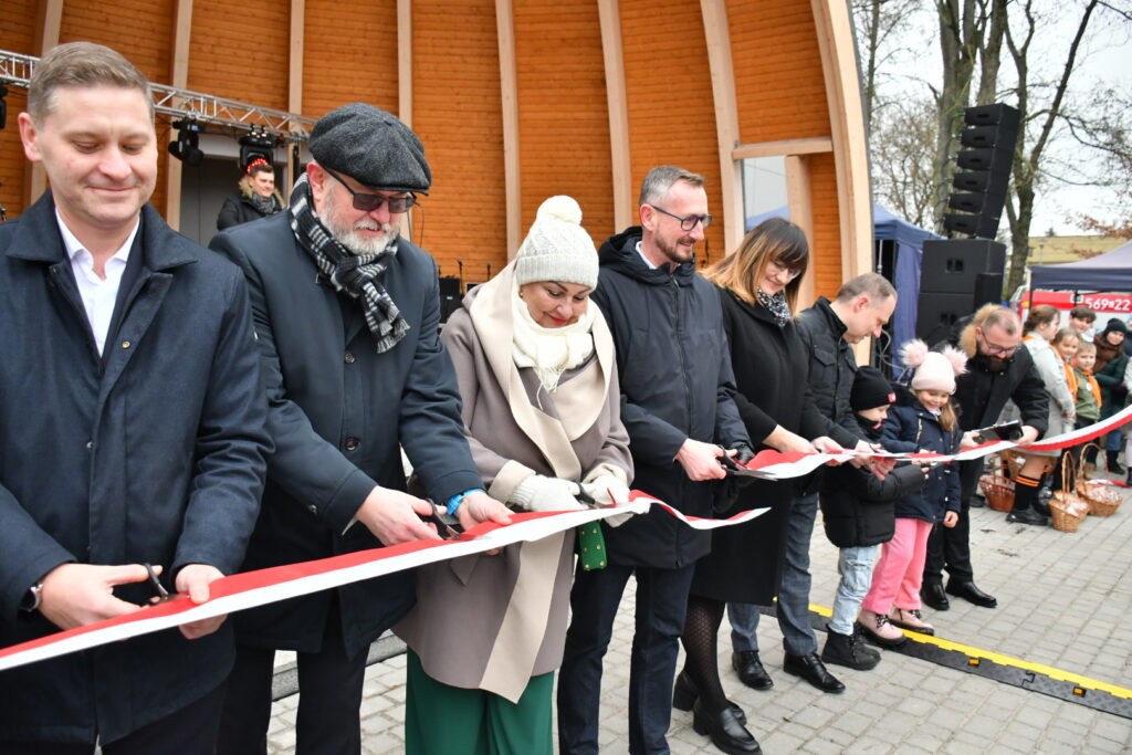 Centrum Kultury z muszlą koncertową w Piechcinie już otwarte