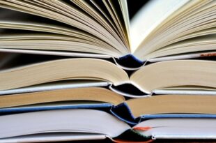 Kiermasz w Bibliotece na Podgórzu