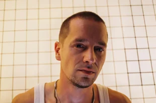 Krzysztof Zalewski ZGŁOWY NIE MOŻNA WYJŚĆ TOUR