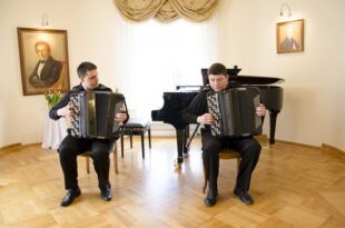 Klasyka na dwa akordeony