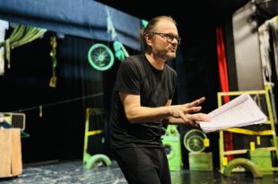 „Cicho” Maliny Prześlugi w Teatrze Baj Pomorski w Toruniu