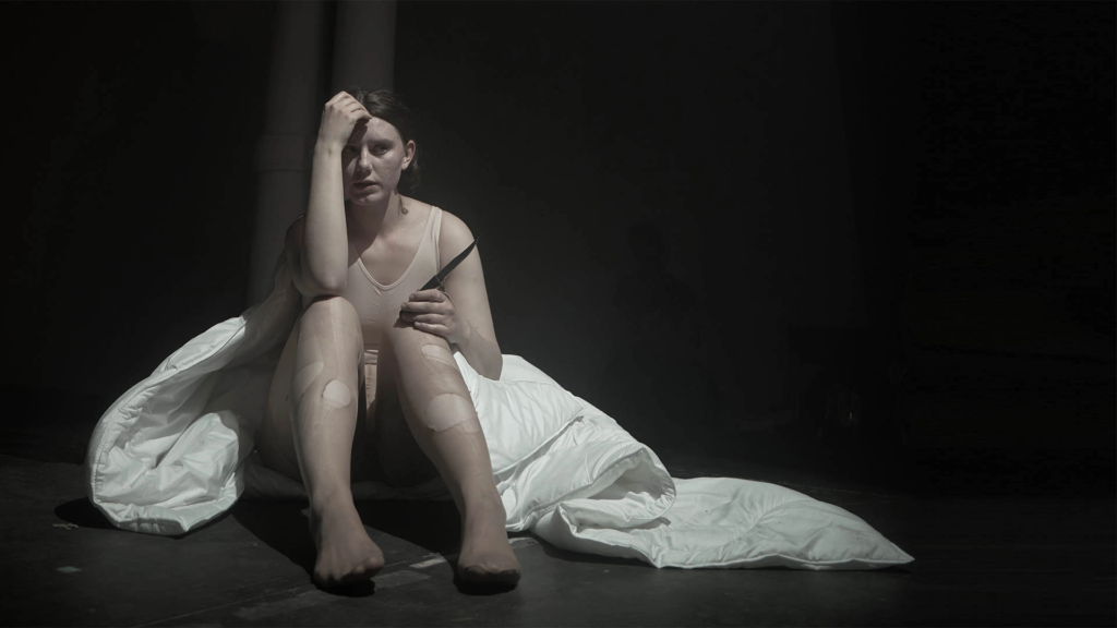 Gorgon Syndrome | performans grupy Nodostage | Universal Art Design