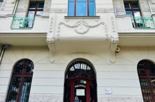 Kiermasz w Bibliotece Bydgoskie Przedmieście