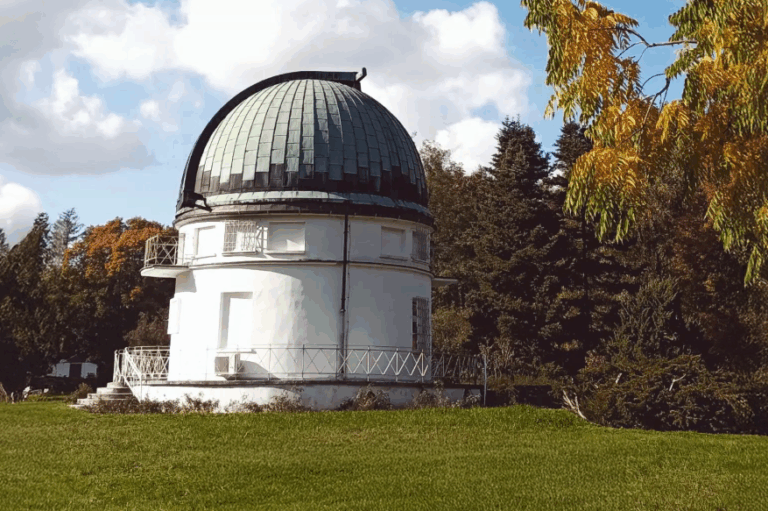 Obserwatorium Astronomiczne w Piwnicach