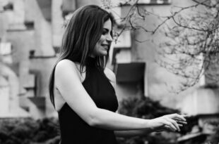 "Wakacje z&nbsp;Chopinem" - Weronika Chodakowska