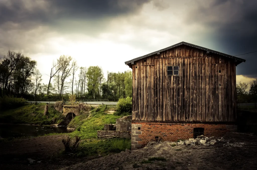 wKoło literatury: Mazowiecka Szwajcaria, czyli tam, gdzie Missisipi wpada do Wisły
