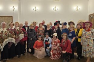 Seniorzy – Seniorom | spektakl Toruńskiego Uniwersytetu Trzeciego Wieku