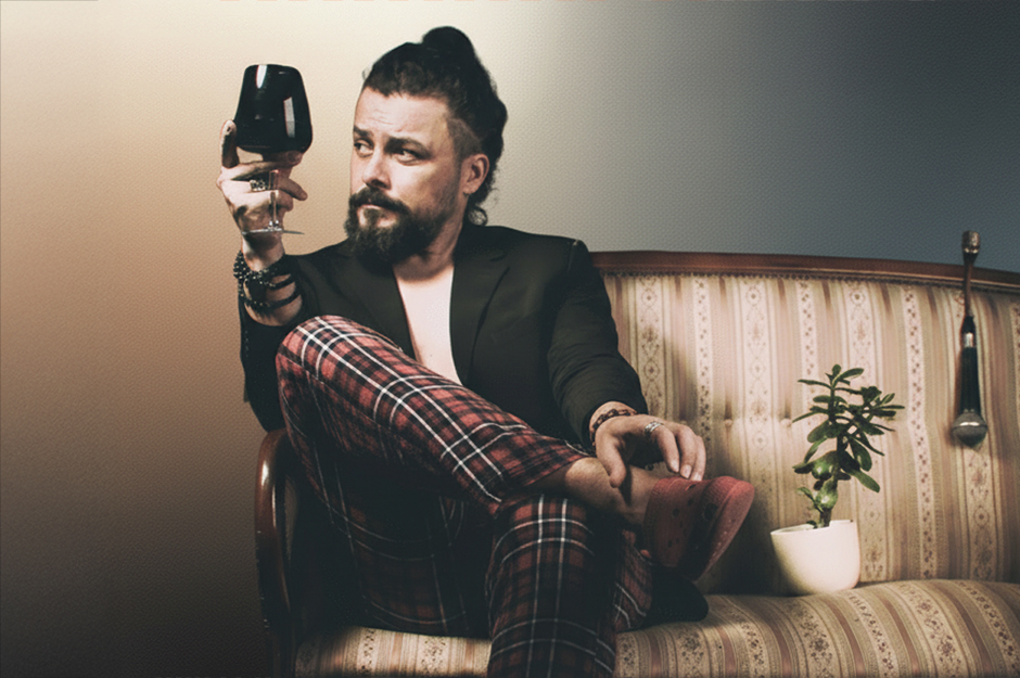 „Kawaler” – spektakl dla dorosłych i młodzieży