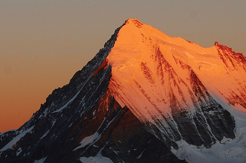 Wystawa fotografii Macieja Rewakowicza pt. „Stopniowanie wysokości” Wykład Macieja Rewakowicza pt. „Paideia dawniej i dziś”