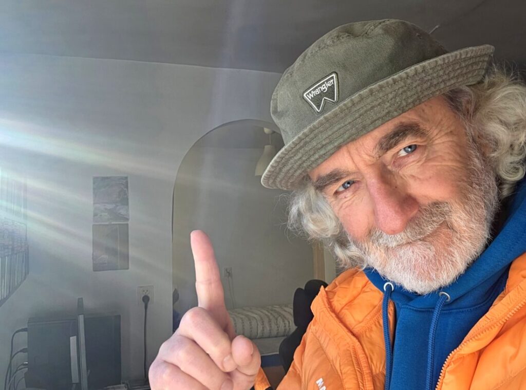 Literatura w Centrum: Odliczanie – promocja Wierszy pierwszych Krzysztofa Szymoniaka