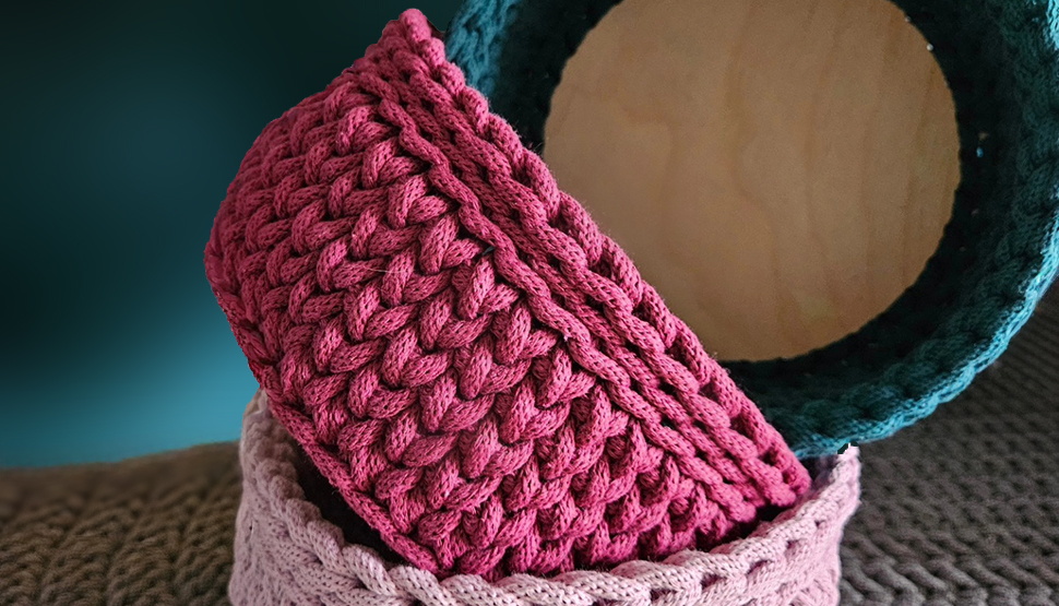 Spotkania ze sztuką i rękodziełem „Ręka do dzieła”: Sznurek w roli głównej – koszyki na szydełku