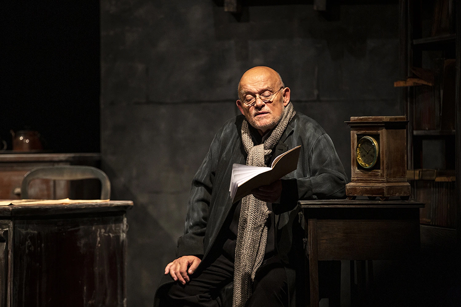 Adam Ferency– „Sprzedawca życzeń” (40. Toruńskie Spotkania Teatrów Jednego Aktora)