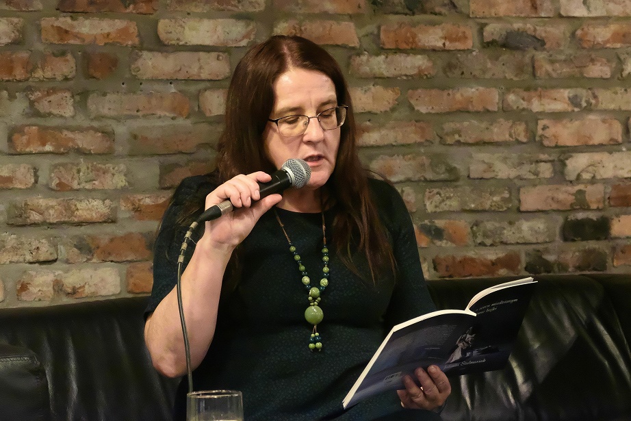 Kawiarnia Literacka: Jolanta Stelmasiak