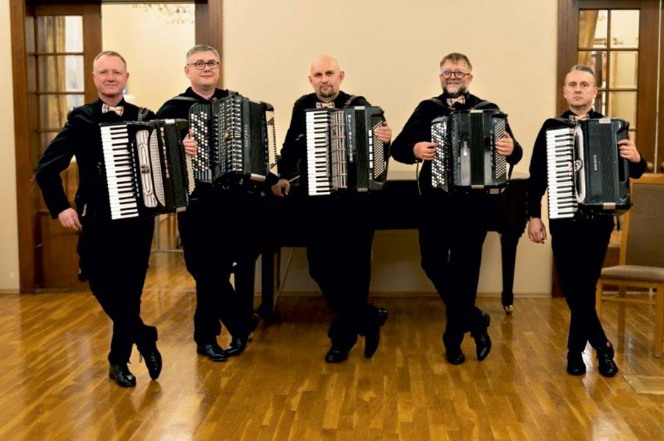 Koncert Niedzielny: „Pięć akordeonów – jedna historia” Kwintet Akordeonowy Con Passione