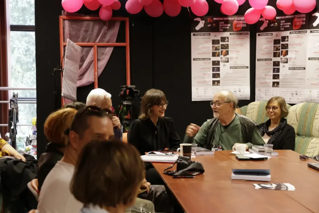 „Przyszłość planety MONO” – dyskusja producencka (40. Toruńskie Spotkania Teatrów Jednego Aktora)