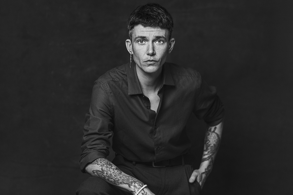 Poeci KOSa: …gdybym miał oczy byka zielone – Stanisław Kalina Jaglarz